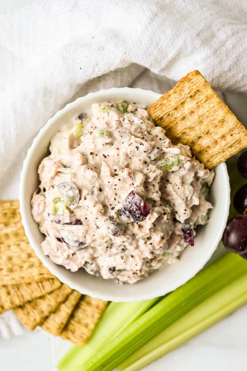 Tuna Salad with Greek Yogurt - Momma Fit Lyndsey