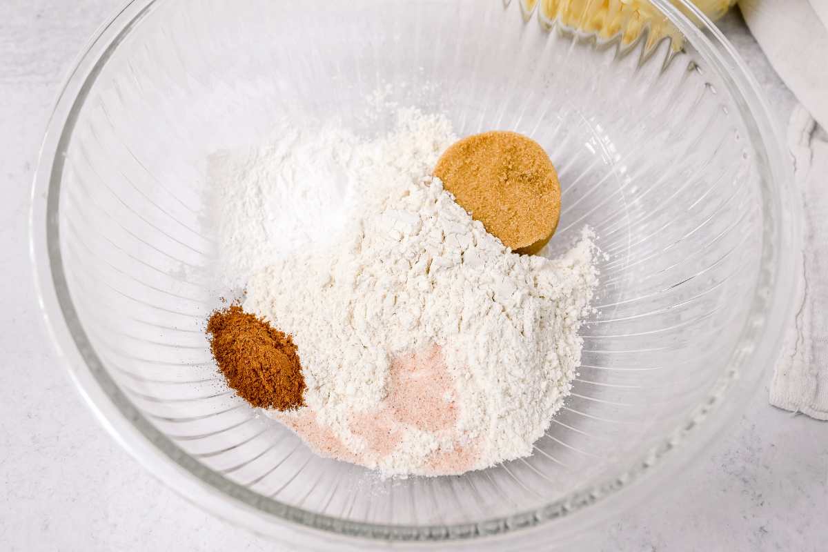 dry ingredients for this recipe in a glass bowl.